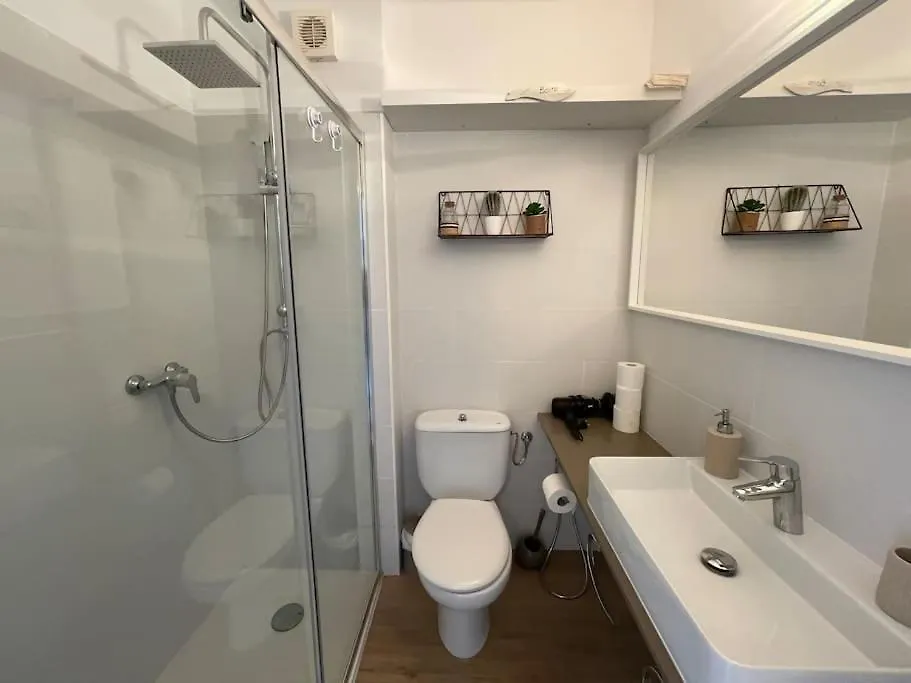 Algaiarens Apto Con Piscina Y Junto A La Playa Cala'N Blanes  Spain